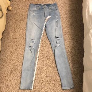 Levi’s 721 high rise skinny size 29 Distressed Light Blue Skinny Jeans